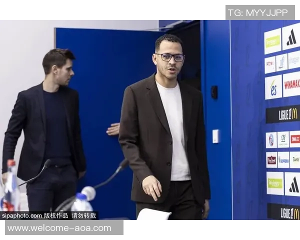 克劳斯回忆加盟勒沃库森的努力与遗憾心声分享